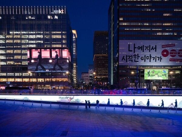 A media façade marks BTS’s full-group comeback at Gwanghwamun Square in Seoul on March 20. Photo by Seoul Metropolitan Government.