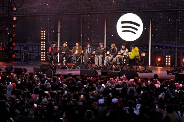 방탄소년단. 사진=Getty Images, Spotify