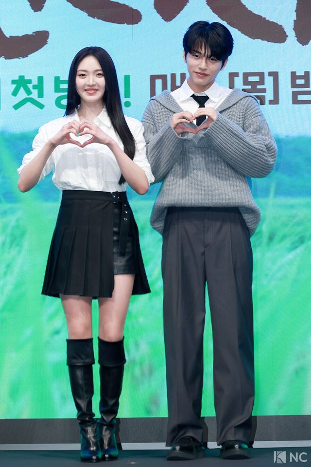 배우 최규리, 이진우가 25일 서울 구로구 더 세인트 호텔에서 진행된 KBS 2TV 새 미니시리즈 ‘심우면 연리리’(극본 송정림/연출 최연수) 제작발표회에서 포즈를 취하고 있다. 사진=김규빈 기자