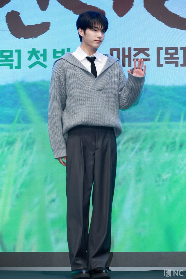 가수 겸 배우 이진우가 25일 서울 구로구 더 세인트 호텔에서 진행된 KBS 2TV 새 미니시리즈 ‘심우면 연리리’(극본 송정림/연출 최연수) 제작발표회에서 포즈를 취하고 있다. 사진=김규빈 기자