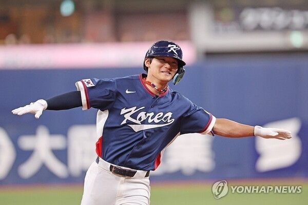 3일 일본 오사카 교세라돔에서 열린 월드베이스볼클래식(WBC) 평가전 한국 대표팀과 일본 프로야구 오릭스 버팔로스와의 경기. 2회초 2사 1, 3루 한국 김도영이 3점 홈런을 친 뒤 세리머니를 하고 있다. 2026.3.3. 사진=연합뉴스