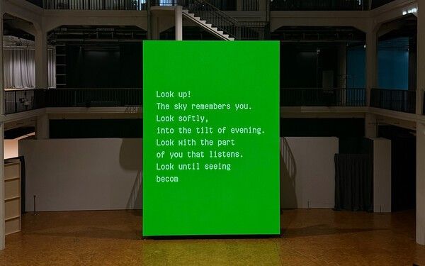 Sasha Stiles, A LIVING POEM, 2025 &nbsp;C Sasha Stiles C ZKM &nbsp;Center for Art and Media Karlsruhe. 사진=Saskia Hahn&nbsp;