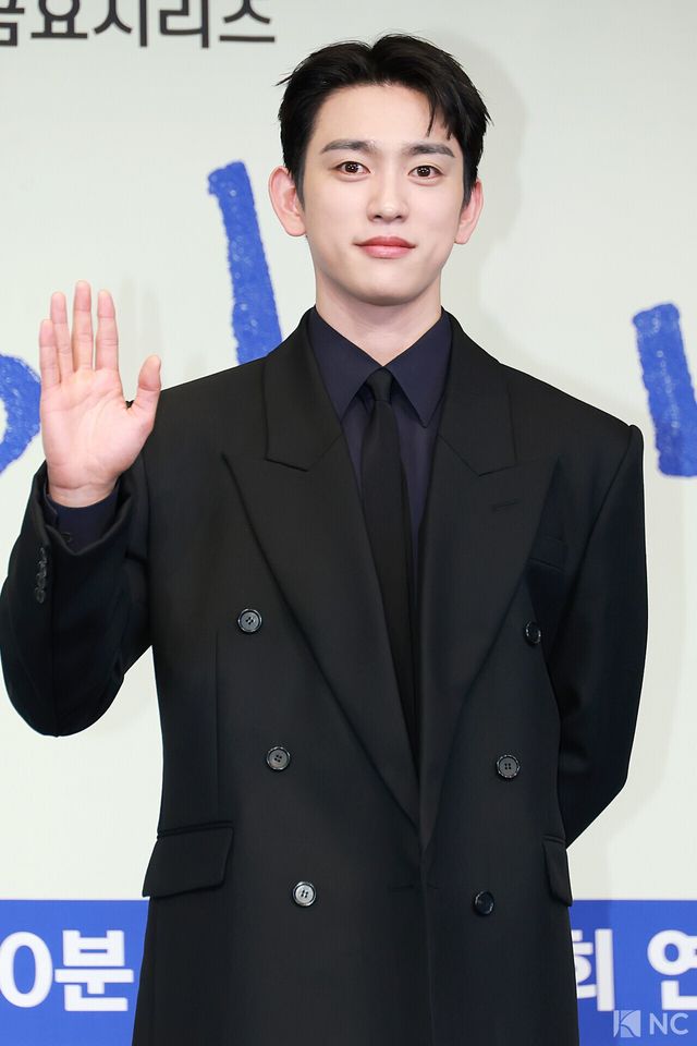 배우 박진영이 5일 오후 서울 구로구 더 링크호텔 서울에서 진행된 JTBC 새 금요시리즈 ‘샤이닝’(극본 이숙연/연출 김윤진) 제작발표회에서 포즈를 취하고 있다. 사진=김규빈 기자