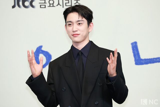 배우 박진영이 5일 오후 서울 구로구 더 링크호텔 서울에서 진행된 JTBC 새 금요시리즈 ‘샤이닝’(극본 이숙연/연출 김윤진) 제작발표회에서 포즈를 취하고 있다. 사진=김규빈 기자