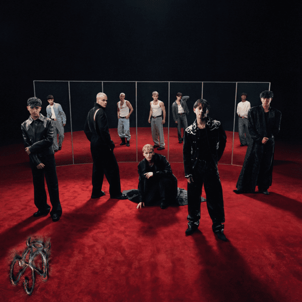 SANTOS BRAVOS. Photo by HYBE Latin America.