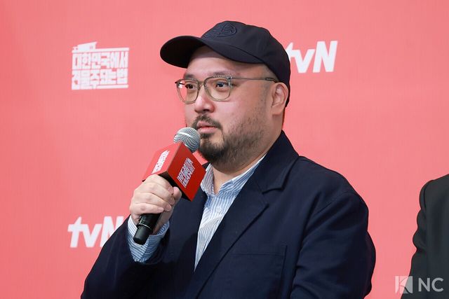 임필성 감독이 9일 오후 서울 구로구 더 링크호텔에서 진행된 tvN 새 토일드라마 ‘대한민국에서 건물주 되는 법’(극본 오한기/연출 임필성) 제작발표회에서 소감을 말하고 있다. 사진=김규빈 기자