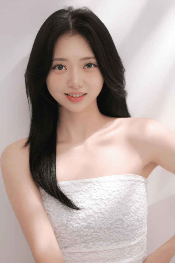 Creator Mia. Photo by Leferi.