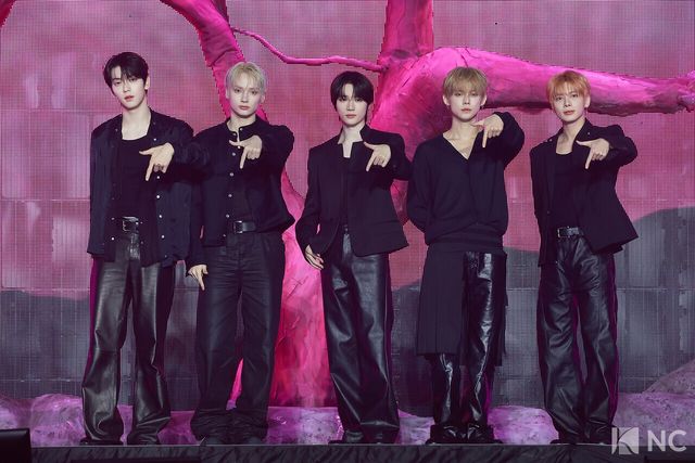 그룹 투모로우바이투게더(TOMORROW X TOGETHER). 사진=김규빈 기자