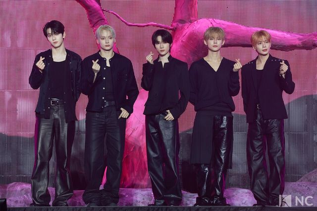 그룹 투모로우바이투게더(TOMORROW X TOGETHER). 사진=김규빈 기자