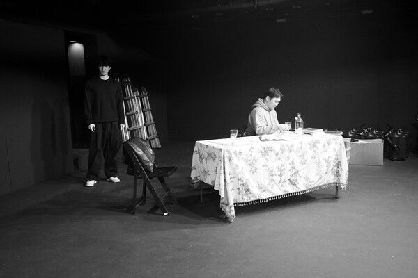 Photo by Art Company Dre Cooperative and Theater Troupe Jubyunin