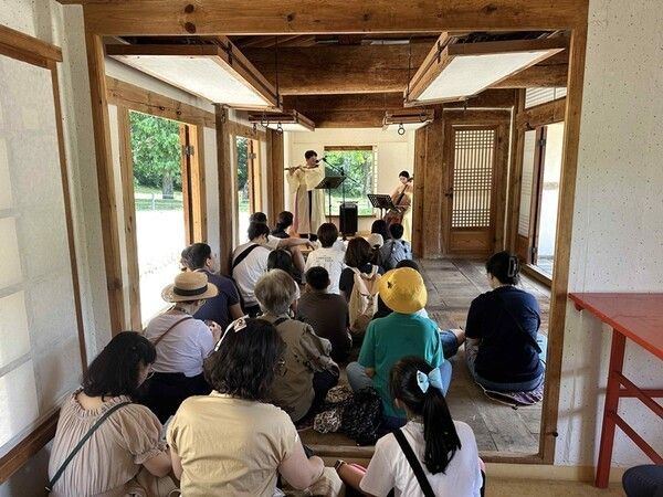2025 Royal Tombs Eight Views “Samjeon Neunghaeng-gil.” Photo by Korea Heritage Service.