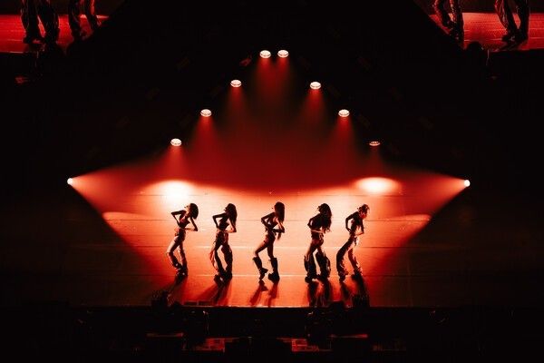 ITZY. Photo by JYP Entertainment.