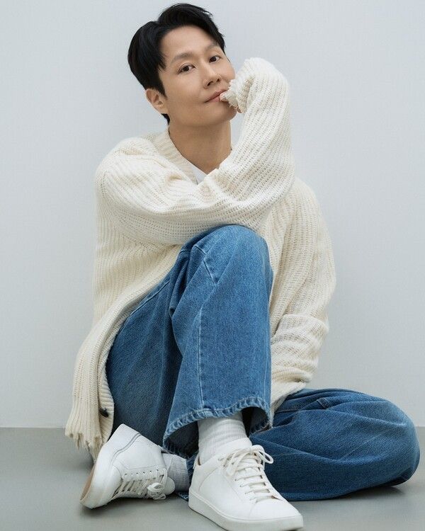 Actor Jung Woo. Photo by BH Entertainment.