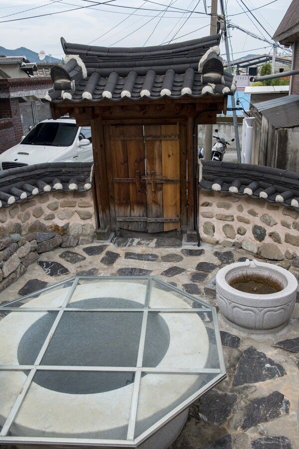 Gwaha Stream in Gimcheon, North Gyeongsang Province. Photo by Korea Heritage Service Heritage Portal.