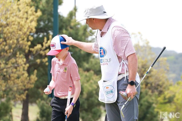 유에스 키즈 골프에 참가한 선수들과 부모님의 모습. 사진=김규빈 기자