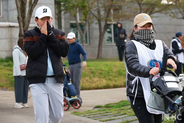 유에스 키즈 골프에 참가한 선수들과 부모님의 모습. 사진=김규빈 기자