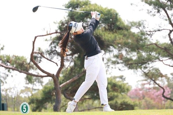 '2026 유에스 키즈 골프 코리안 챔피언십(U.S. Kids Golf Korean Championship)’ 최종 라운드를 마친 결과, 여자 15~18세 디비전에서 조지윤 선수와 김가영 선수가 우승을 차지했다. 사진은 조지윤 선수. 촬영=김규빈 기자