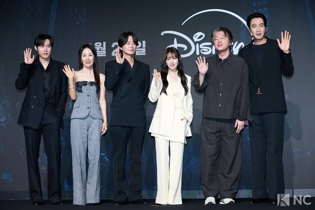 배우 김성철, 문정희, 이현욱, 박보영, 김희원, 이광수. 사진=김규빈 기자