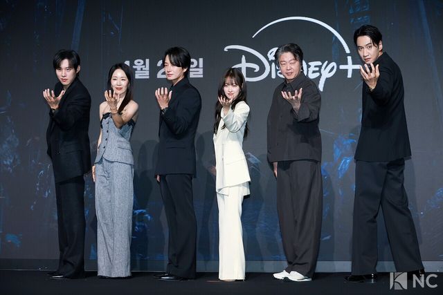 배우 김성철, 문정희, 이현욱, 박보영, 김희원, 이광수. 사진=김규빈 기자