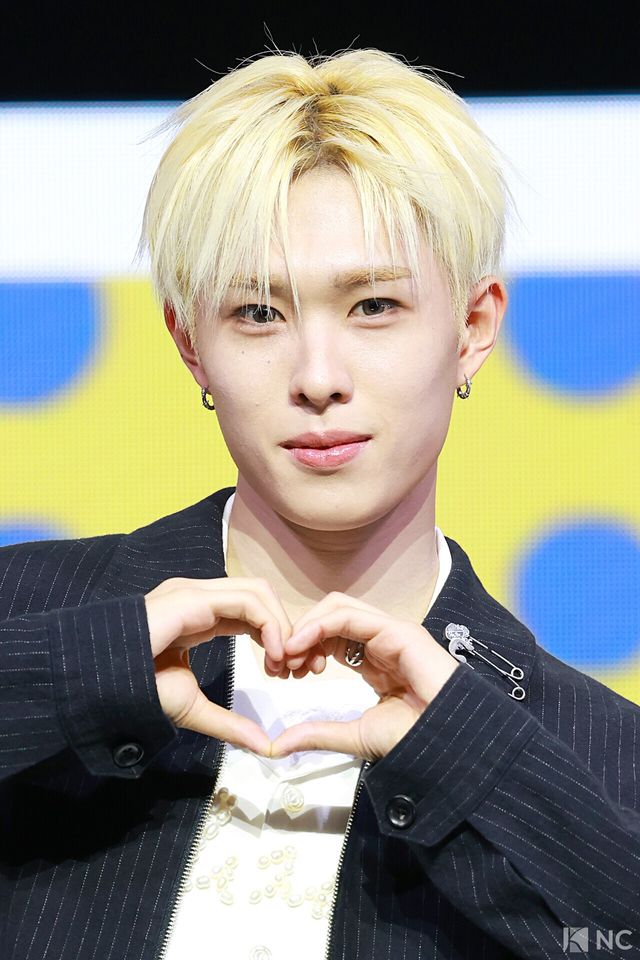 그룹 넥스지(NEXZ) 휴이. 사진=김규빈 기자