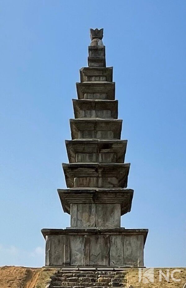 충주 탑평리 칠층석탑(국보 제6호) 전경. 사진=뉴스컬처