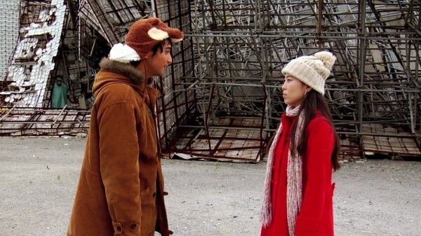 Still from A Movie Out the ｗｉｎｄｏｗ. Photo by Naver Movie DB.