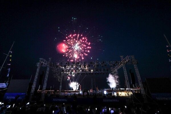 Hwaseong Boating Festival. Photo by Hwaseong Boating Festival.