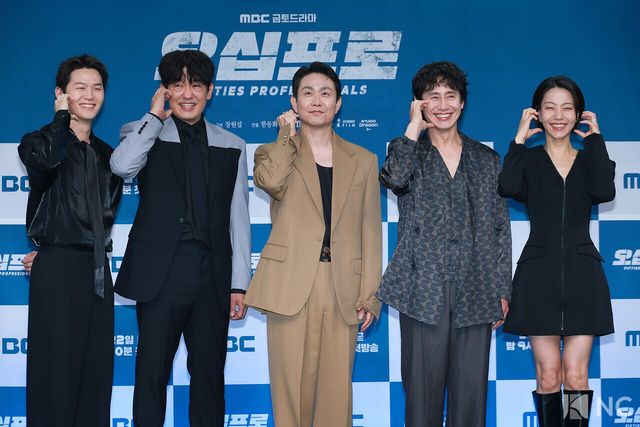 배우 이학주, 허성태, 오정세, 신하균, 김신록. 사진=김규빈 기자