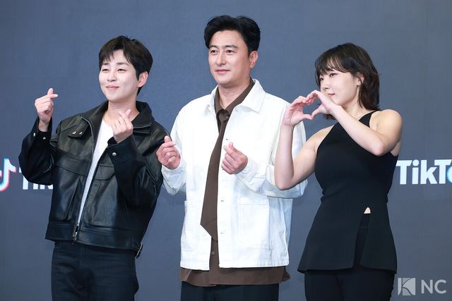 가수 딘딘, 스포츠 해설가 안정환, 방송인 이은지. 사진=김규빈 기자