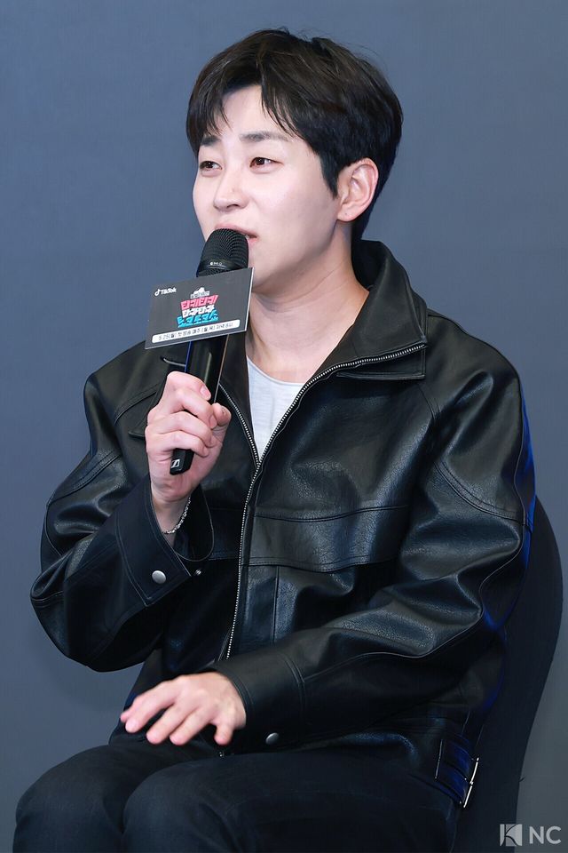 가수 딘딘. 사진=김규빈 기자