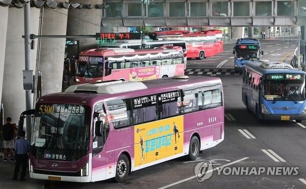 인천국제공항 셔틀버스 정류장. 사진=연합뉴스