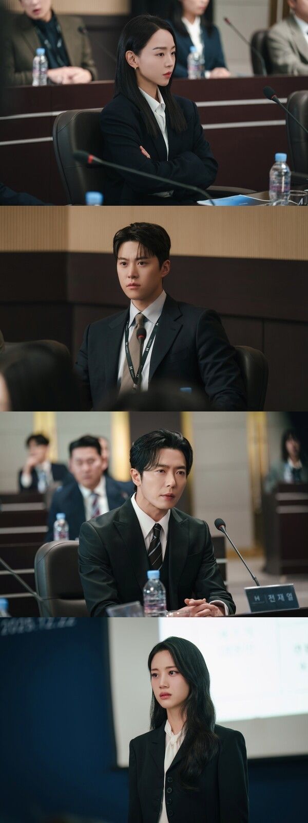 Filing for Love. Photo by tvN.