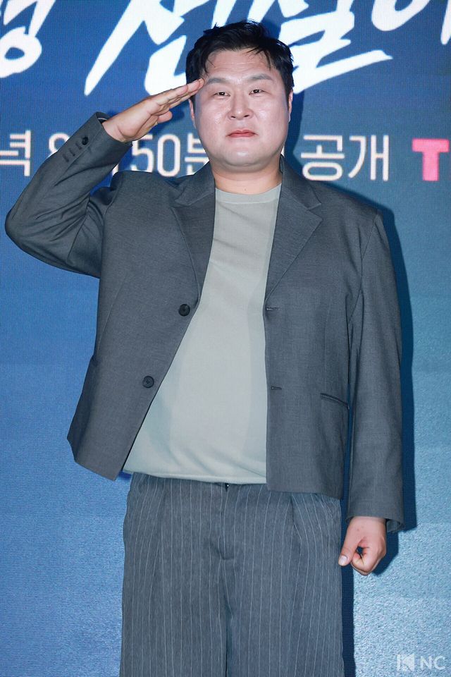 배우 윤경호. 사진=김규빈 기자