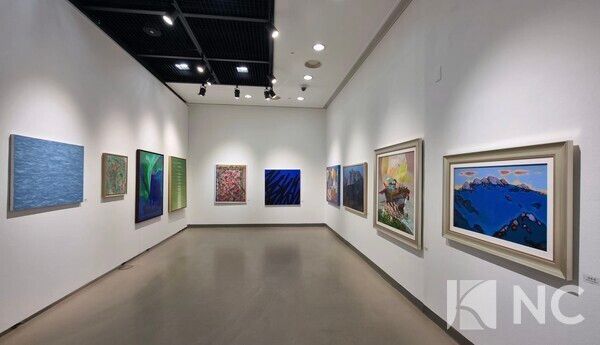 제7회 홍익대학교 회화과 총동문전 '와우열전-PAINTING SYNDICATE: The Hongik Archive(페이팅 신디게이트: 더 홍익 아카이브)' 전시 작품. 사진=뉴스컬처 DB