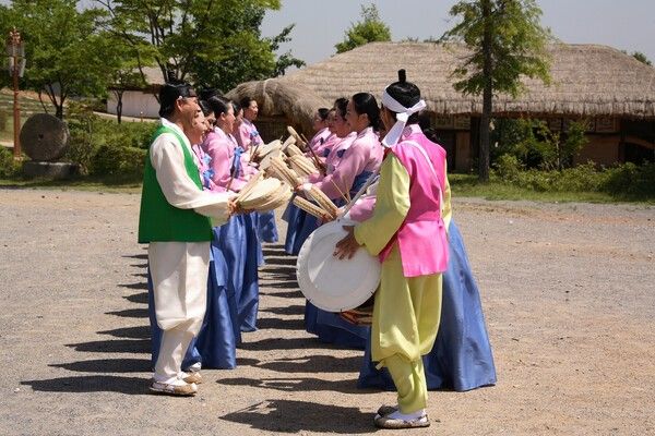 선소리산타령 '잦은산타령'. 사진=국가유산청