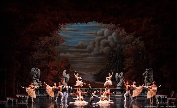 Act I Waltz ensemble scene from 