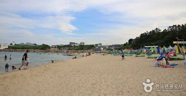 고성 아야진 해수욕장. 사진=한국관광공사