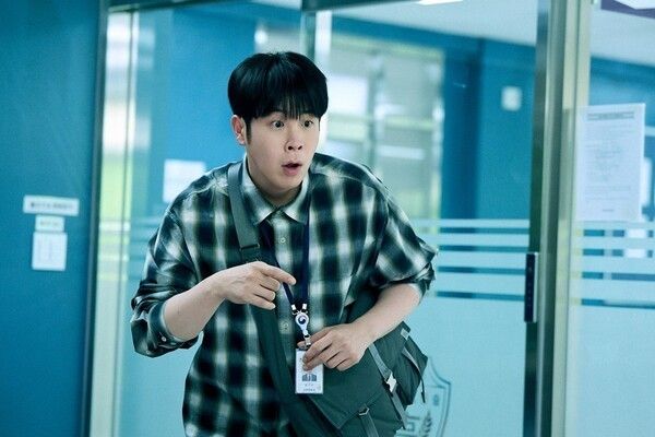 Pyo Ji-hoon in Netflix's Teach You a Lesson. Photo Courtesy of Netflix