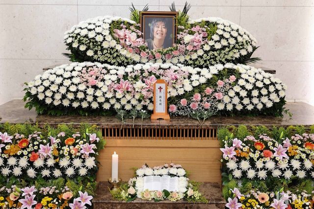 가수 옥희(본명 김광숙)의 빈소가 21일 오후 서울 송파구 서울아산병원 장례식장 22호에 마련됐다. 사진=사진공동취재단