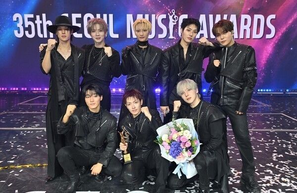 ATEEZ, winner of the Grand Prize (Daesang) at the 35th Seoul Music Awards. Photo courtesy of the Seoul Music Awards Organizing Committee