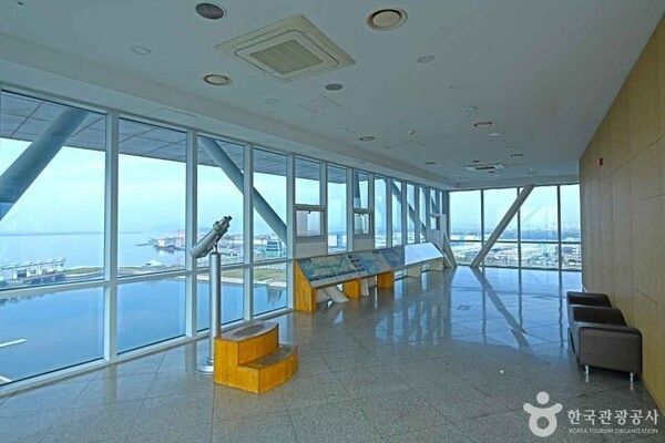 Aramaru Observatory. Photo courtesy of the Korea Tourism Organization