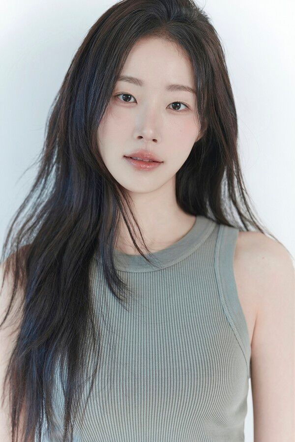 Actress Chae Won-bin. Photo by Outer Universe.