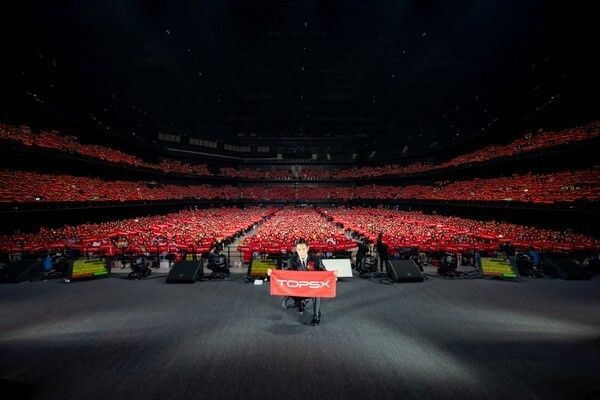T.O.P. 写真=TOPSPOT PICTURES