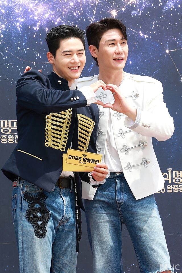 가수 김동준, 영탁. 사진=김규빈 기자
