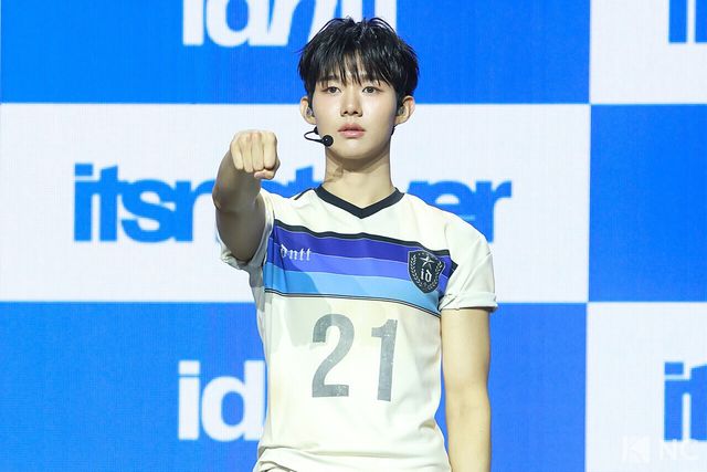 그룹 아이덴티티(idntt) 김은성. 사진=김규빈 기자