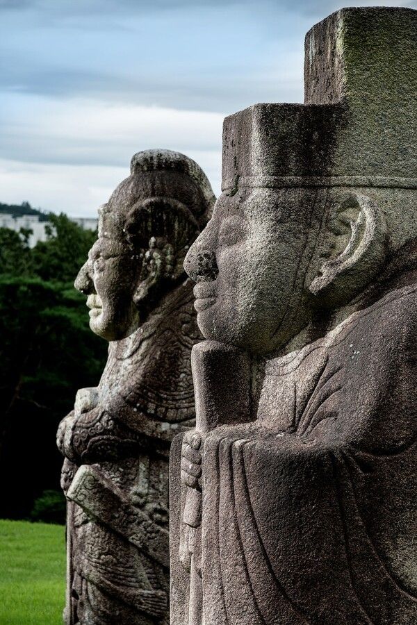 Gangneung lies only a short distance from Taereung, the tomb of Queen Munjeong. Photo courtesy of the Royal Palaces and Tombs Center, Korea Heritage Service.