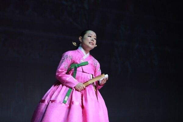Jang Moon-hee performs Chunhyangga during the 