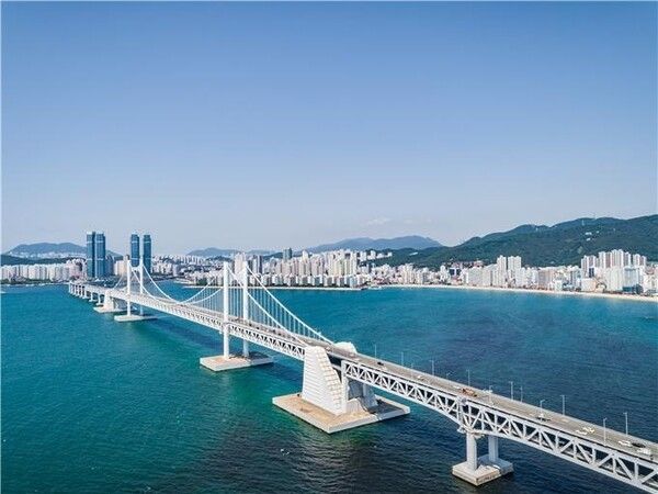 해파랑길 1코스 부산 광안대교. 사진=부산시설공단
