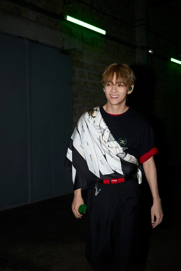 방탄소년단 뷔. 사진=셀린느