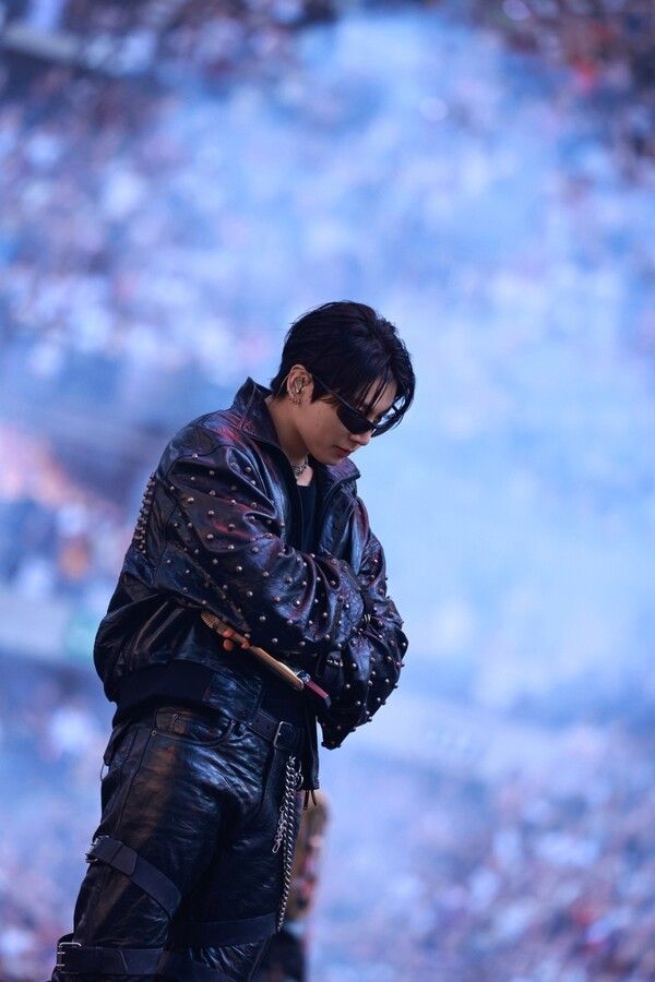 방탄소년단 정국. 사진=발렌시아가